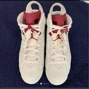 Air Jordan Retro 6 Maroon